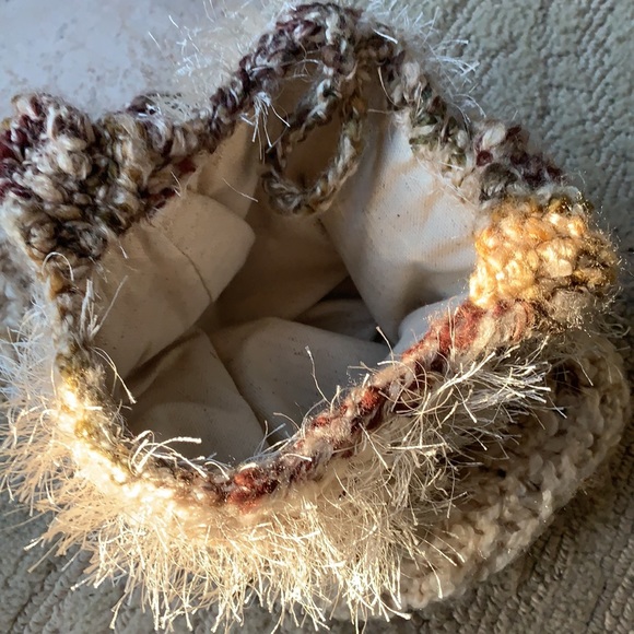 Mocha knitted purse - Picture 2 of 3